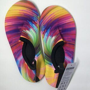 NEW in package VIFUUR water or beach shoes. Size 34/35 (4-5W, 3-4M) Rainbow